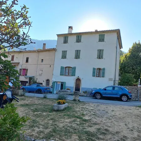 Maison De Caractere